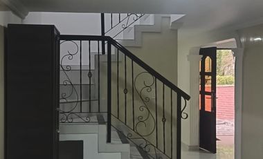 CASA PRINEOS FLORIDABLANCA. Cod V9391