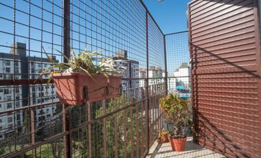 VENTA DEPTO 4 AMBIENTES, LAS FLORES AL 1600 ,WILDE