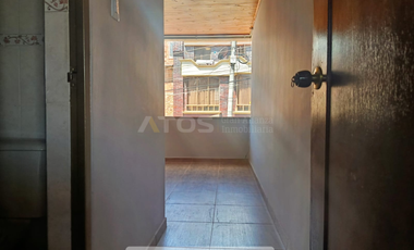 casa en arriendo en prados del norte. Cod A5967