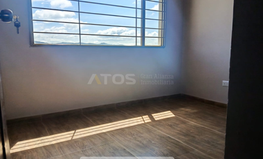 casa en arriendo en prados del norte. Cod A5967