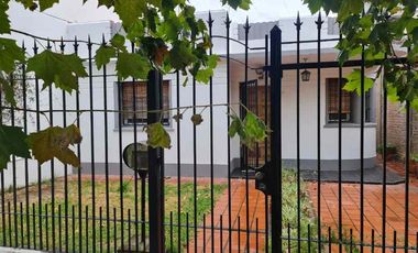 Casa en venta en Bernal Centro