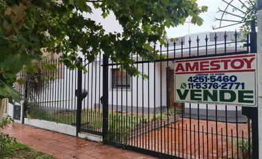 Casa en venta en Bernal Centro