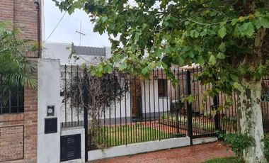 Casa en venta en Bernal Centro