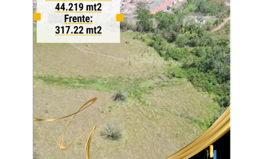 VENDO TERRENO EN LA CHORRERA  44,219M2