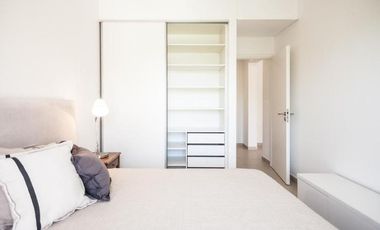 Pueblo Caamaño, Pilar