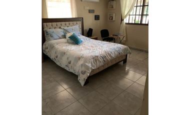Se Alquila Casa Amoblada en Las Cumbres $ 1.800