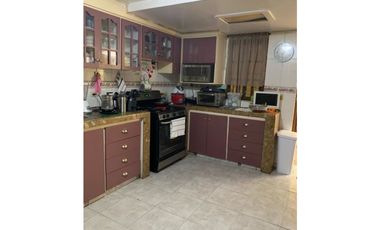 Se Alquila Casa Amoblada en Las Cumbres $ 1.800