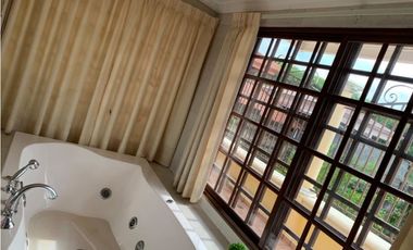 Se Alquila Casa Amoblada en Las Cumbres $ 1.800