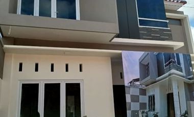 Rumah mewah modern baru siap huni di tengah kota Jogja