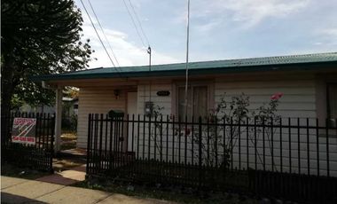 Vende casa con amplio terreno  en Quilaco