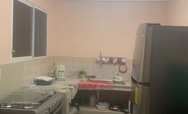 Bajo de precio !!Casa  2 planta en Villa España Mucho Lote 1