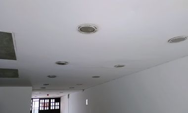 local en arriendo en galerias. Cod A6823601