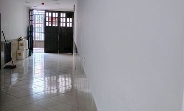 local en arriendo en galerias. Cod A6823601