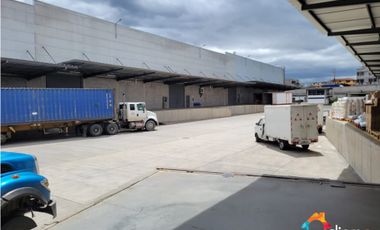 Bodega en arriendo, complejo de logística norte de quito