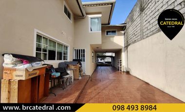 Casa de venta en La Concordia (U. Católica) – código:20319