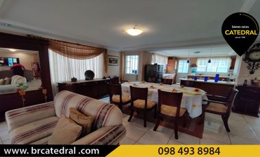 Casa de venta en La Concordia (U. Católica) – código:20319