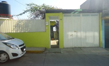 Venta de Casa Particular en Loma Bonita, Ayotla, Municipio de Ixtapaluca, Estado de México, 2 Niveles, 3 Recamaras, $2,10,000.00 se acepta cualquier crédito.