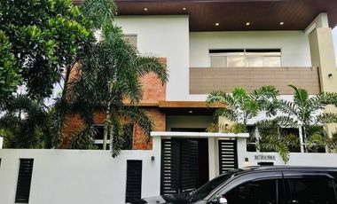 Three Bedroom House for RENT in Telabastagan Angeles City Near SM