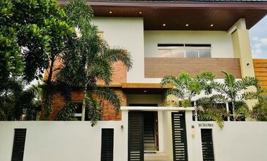 Three Bedroom House for RENT in Telabastagan Angeles City Near SM