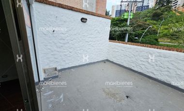 casa en arriendo en  aves maria. Cod A67725