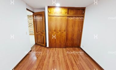 casa en arriendo en  aves maria. Cod A67725