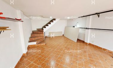 casa en arriendo en  aves maria. Cod A67725