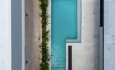 Casa con jardin y alberca privada,  residencial con amenidades, Valenia