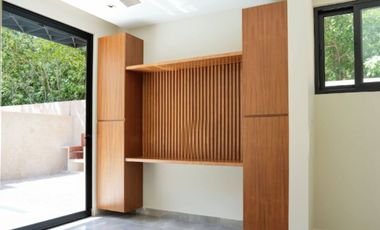 Casa con jardin y alberca privada,  residencial con amenidades, Valenia