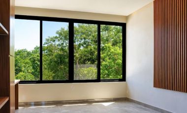 Casa con jardin y alberca privada,  residencial con amenidades, Valenia