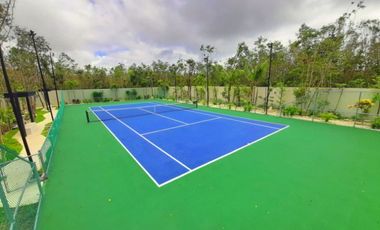 Casa con jardin y alberca privada,  residencial con amenidades, Valenia