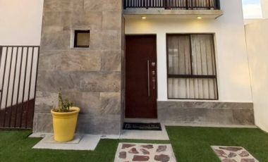 SE VENDE CASA EN BOSQUES DEL DORADO, LEÓN GTO