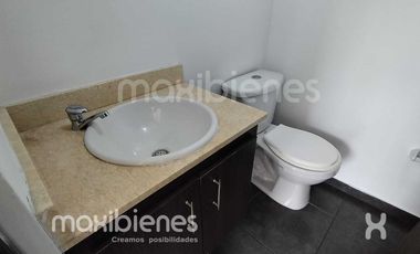 apartamento en arriendo en  niquia. Cod A68917