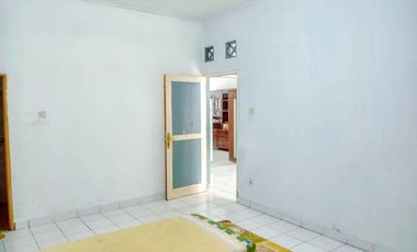 Rumah SHM Terawat 10 menit ke Gerbang Tol Cisalak 4 Siap Huni J-45000