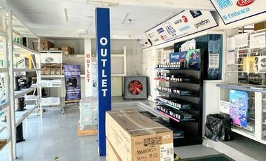 Locales con oficinas y bodega en Venta, Galeana, Tlalnepantla