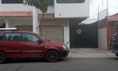 Departamento de Venta en Centenario Sur de Guayaquil.