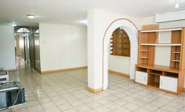 Departamento de Venta en Centenario Sur de Guayaquil.