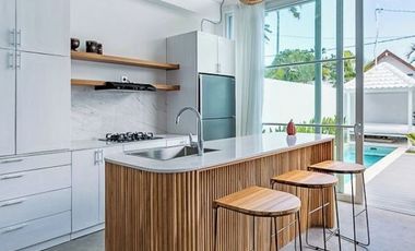 For Sale 3BR Modern Minimalist Villa at Berawa Bali