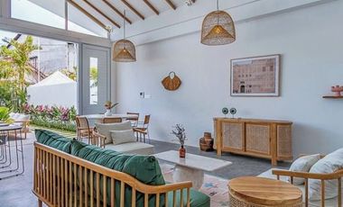For Sale 3BR Modern Minimalist Villa at Berawa Bali