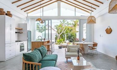 For Sale 3BR Modern Minimalist Villa at Berawa Bali