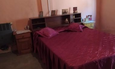 Vendo dos Casas en Merlo sobre lote  de 10x20m en Merlo U$$40.000