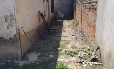 Vendo dos Casas en Merlo sobre lote  de 10x20m en Merlo U$$40.000