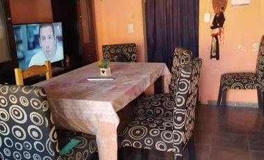 Vendo dos Casas en Merlo sobre lote  de 10x20m en Merlo U$$40.000