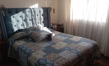 Casa en venta de 2 dorm. 2 baños con almacén en Quillota