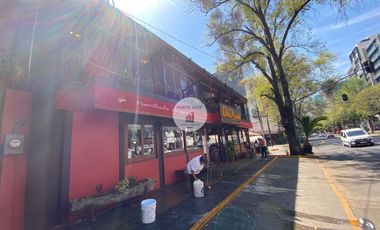 LOCAL COMERCIAL CON PISO DE OFICINAS SOBRE INSURGENTES SUR
