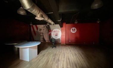 LOCAL COMERCIAL CON PISO DE OFICINAS SOBRE INSURGENTES SUR