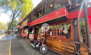 LOCAL COMERCIAL CON PISO DE OFICINAS SOBRE INSURGENTES SUR