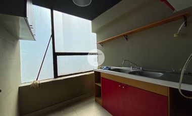 LOCAL COMERCIAL CON PISO DE OFICINAS SOBRE INSURGENTES SUR