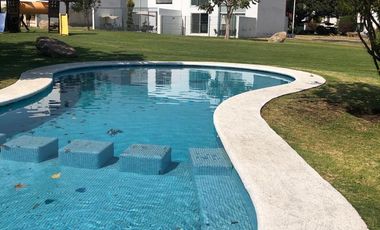 Residencia Ejecutiva en Bosques Cedros: Seguridad de Alto Nivel y Confort Tecnológico en el Corredor Sur