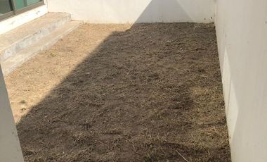 Residencia Ejecutiva en Bosques Cedros: Seguridad de Alto Nivel y Confort Tecnológico en el Corredor Sur