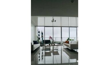 Se vende o se alquila apartamento en Costa del Este